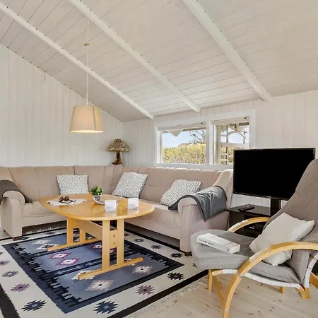 2 Bedroom Lovely In Vakantiehuis *