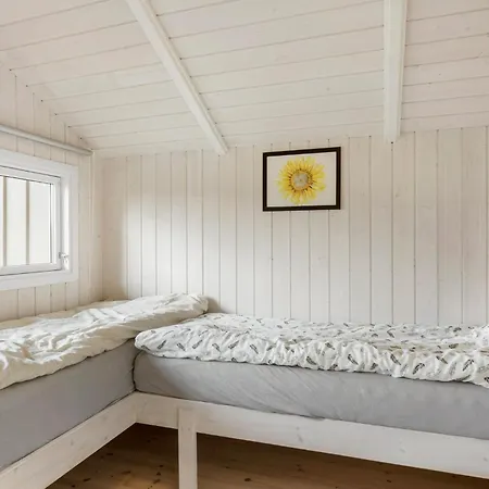 Vakantiehuis 2 Bedroom Lovely In Otterup